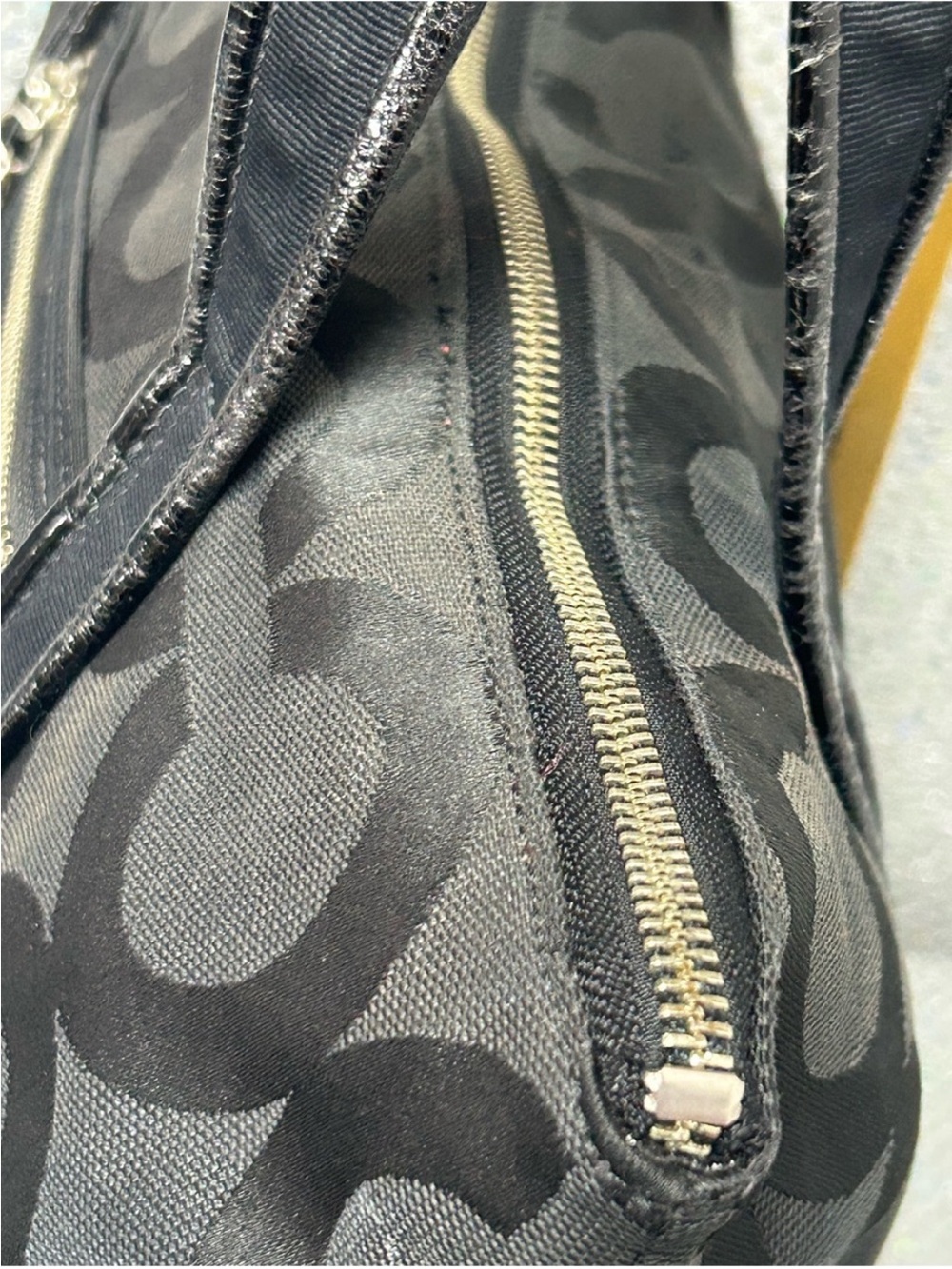 Coach Poppy Op Art Glam Tote Black Signature Jacquard Leather Trim 13826 G0920 - Picture 8 of 15